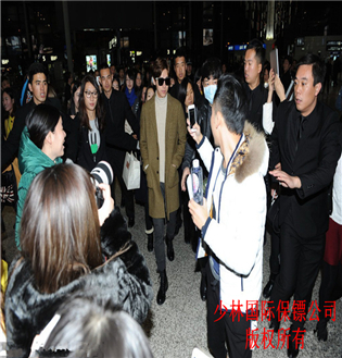 Shaolin international bodyguard company bodyguard escorting Li Yi Feng